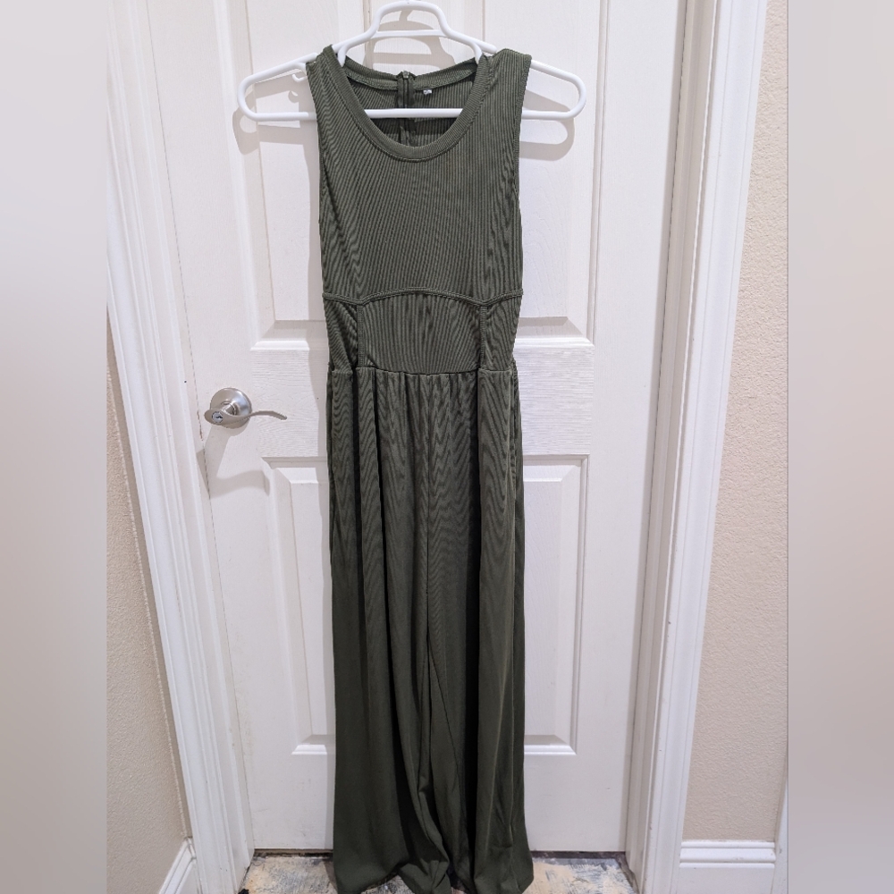 Unbranded Green Jumpsuit Sz. Large